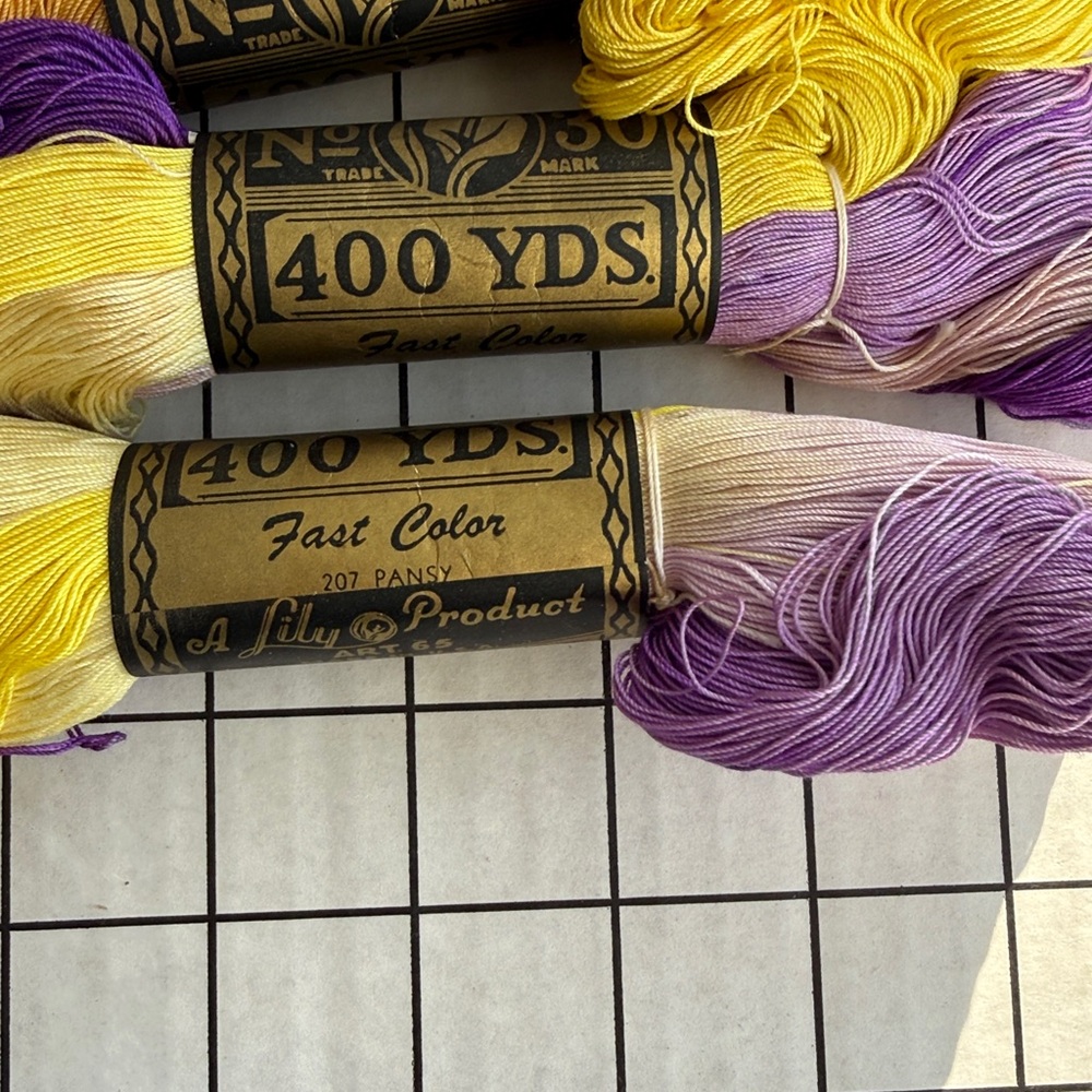 Vintage Daisy Mercerized Crochet Cotton Thread Lot – No. 30, 400 Yds – Pastel - Picture 6 of 16
